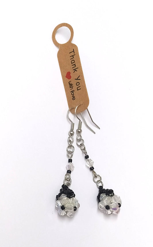 Beautiful earrings with beads. Handmade.