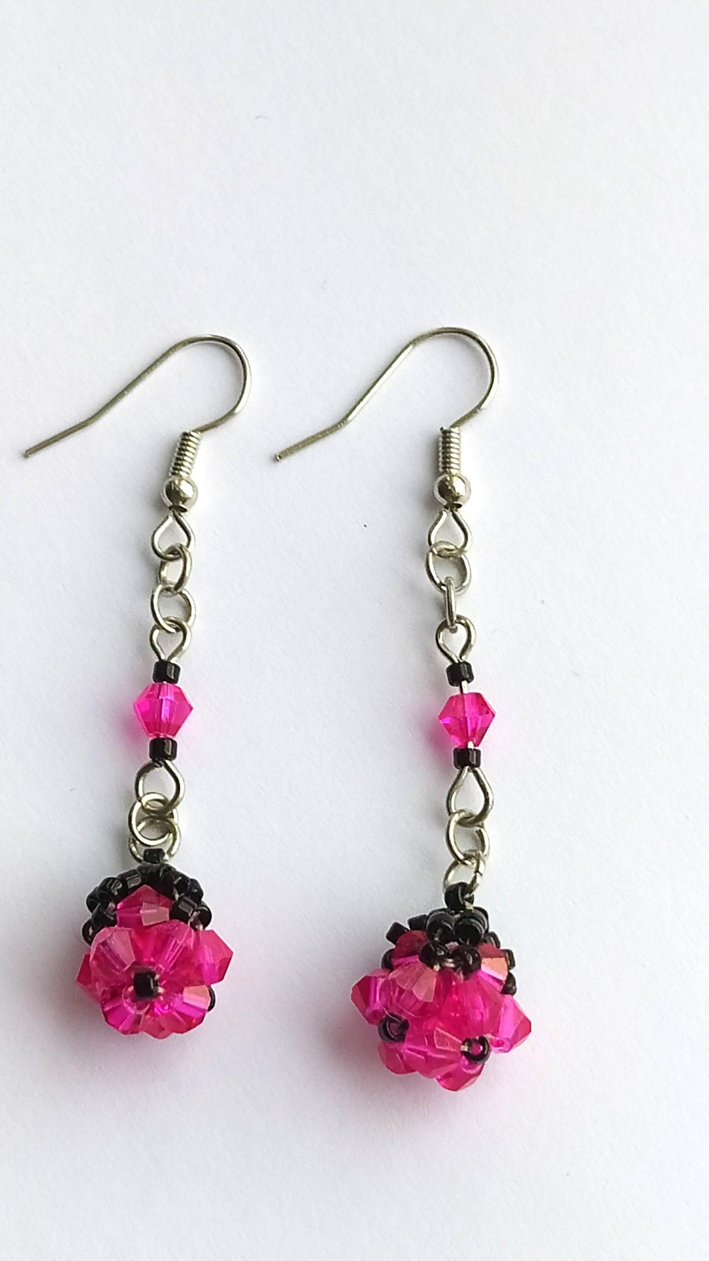 Beautiful earrings with beads. Handmade.